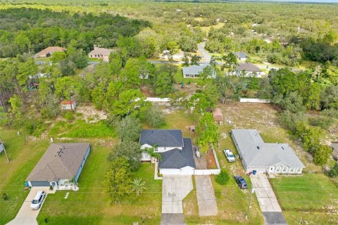Villa ou maison à vendre à Weeki Wachee, Floride: 5 chambres, 206.43 m2 № 2389165 - photo 21