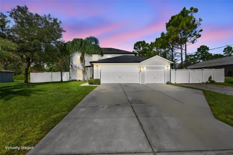 Villa ou maison à vendre à Weeki Wachee, Floride: 5 chambres, 206.43 m2 № 2389165 - photo 4