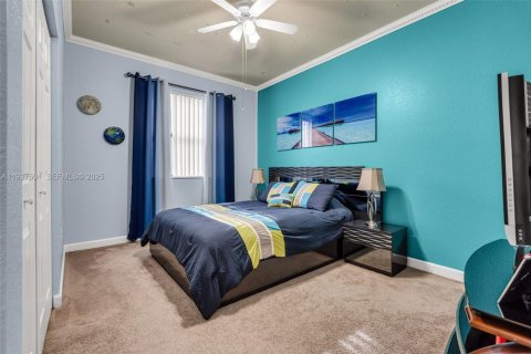 Adosado en venta en Miami, Florida, 3 dormitorios, 154.78 m2 № 1986113 - foto 17