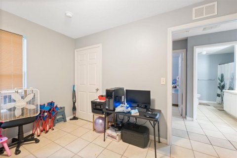 Immobilier commercial à vendre à Zephyrhills, Floride: 188.59 m2 № 1906434 - photo 12
