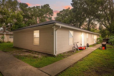 Immobilier commercial à vendre à Zephyrhills, Floride: 188.59 m2 № 1906434 - photo 1