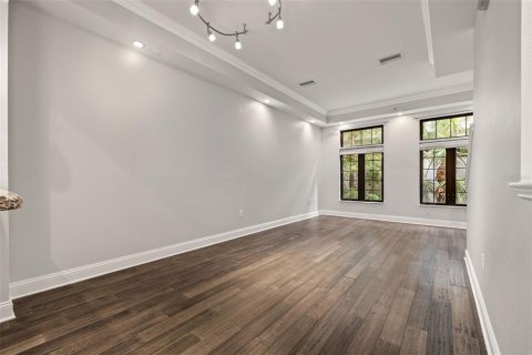Townhouse in Tampa, Florida 3 bedrooms, 149.11 sq.m. № 1824485 - photo 9