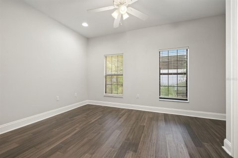 Townhouse in Tampa, Florida 3 bedrooms, 149.11 sq.m. № 1824485 - photo 17