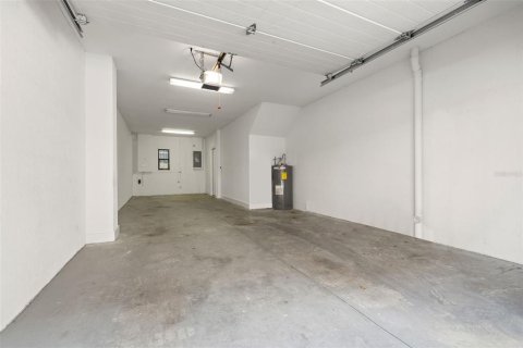 Townhouse in Tampa, Florida 3 bedrooms, 149.11 sq.m. № 1824485 - photo 28