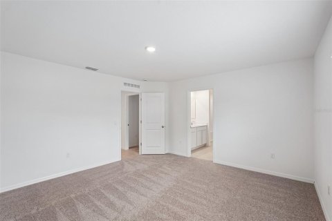 House in Port Charlotte, Florida 4 bedrooms, 174.28 sq.m. № 1856714 - photo 17