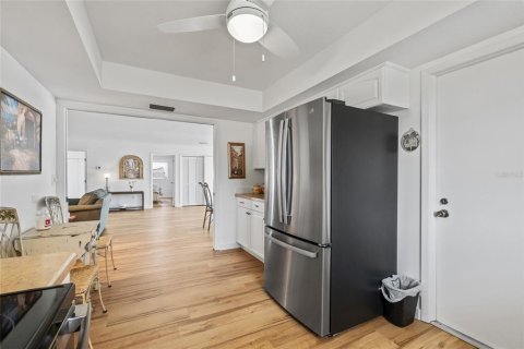 Купить виллу или дом в Брейдентон, Флорида 6 комнат, 156.45м2, № 1771128 - фото 22