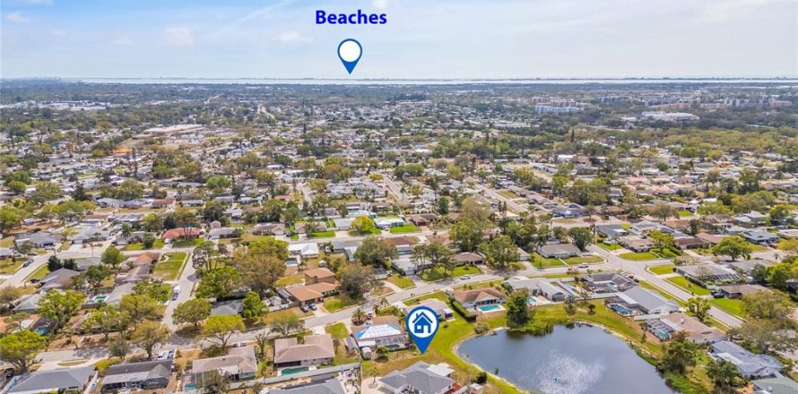 Casa en Bradenton, Florida 3 dormitorios, 156.45 m2 № 1771128
