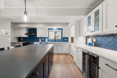 Купить таунхаус в Клируотер, Флорида 3 комнаты, 175.21м2, № 2235583 - фото 7