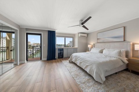 Купить таунхаус в Клируотер, Флорида 3 комнаты, 175.21м2, № 2235583 - фото 14