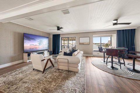 Купить таунхаус в Клируотер, Флорида 3 комнаты, 175.21м2, № 2235583 - фото 10