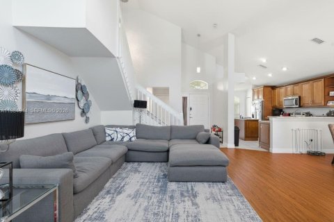 Купить виллу или дом в Тампа, Флорида 7 комнат, № 2047095 - фото 28