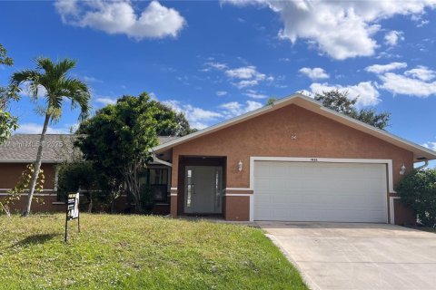Villa ou maison à Port St. Lucie, Floride 3 chambres, 172.61 m2 № 2013344