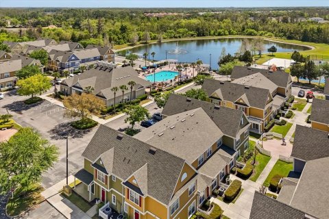 Condominio en venta en Kissimmee, Florida, 4 dormitorios, 136.57 m2 № 1723970 - foto 6