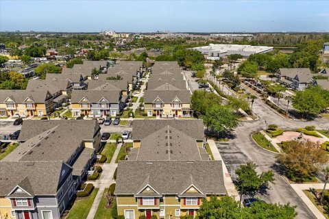 Condominio en venta en Kissimmee, Florida, 4 dormitorios, 136.57 m2 № 1723970 - foto 8