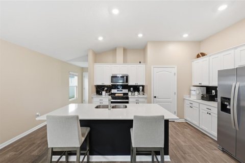 Villa ou maison à vendre à Bunnell, Floride: 4 chambres, 167.22 m2 № 2413602 - photo 5