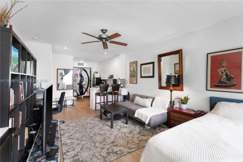 Copropriété à louer à Miami Beach, Floride: 37.16 m2 № 2044569 - photo 9