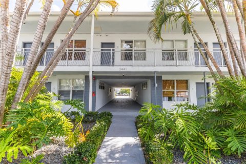 Copropriété à louer à Miami Beach, Floride: 37.16 m2 № 2044569 - photo 14