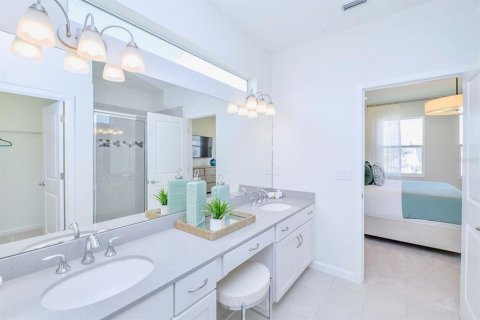 Casa en venta en Kissimmee, Florida, 12 dormitorios, 452.81 m2 № 1797895 - foto 22