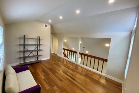 Villa ou maison à louer à Sarasota, Floride: 3 chambres, 118.54 m2 № 2388678 - photo 19