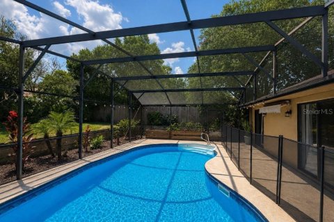 House in Deltona, Florida 3 bedrooms, 144 sq.m. № 2313447 - photo 23