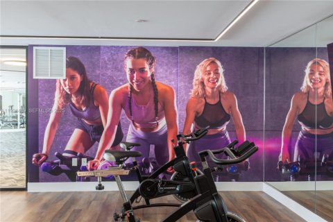 House in Miami, Florida 2 bedrooms № 1986948 - photo 17