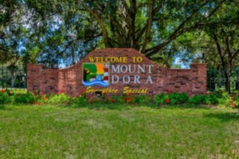 Condominio en venta en Mount Dora, Florida, 3 dormitorios, 216.56 m2 № 1574904 - foto 25