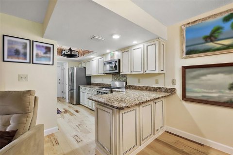 Condominio en venta en Mount Dora, Florida, 3 dormitorios, 216.56 m2 № 1574904 - foto 10