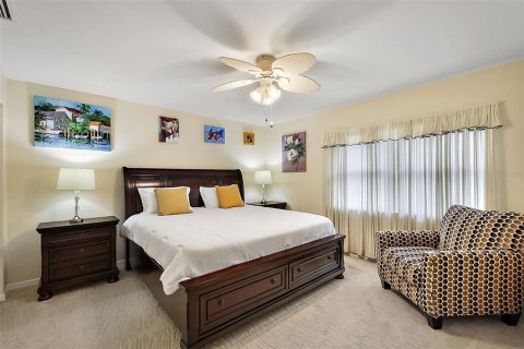 Condominio en venta en Mount Dora, Florida, 3 dormitorios, 216.56 m2 № 1574904 - foto 4