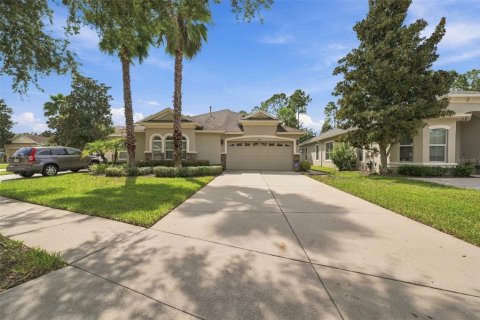 Villa ou maison à Land O' Lakes, Floride 2 chambres, 156.91 m2 № 2364583