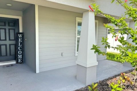 House in Polk City, Florida 4 bedrooms, 166.02 sq.m. № 2240013 - photo 4
