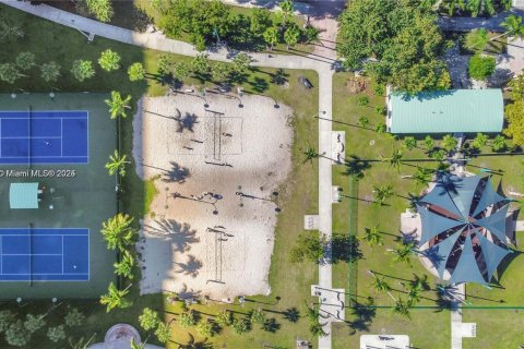 Copropriété à vendre à Miami, Floride: 2 chambres, 95.78 m2 № 1949035 - photo 4
