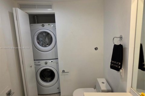 Copropriété à vendre à Miami, Floride: 2 chambres, 95.78 m2 № 1949035 - photo 7