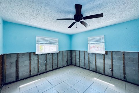Casa en venta en Saint Petersburg, Florida, 3 dormitorios, 138.42 m2 № 1578812 - foto 13