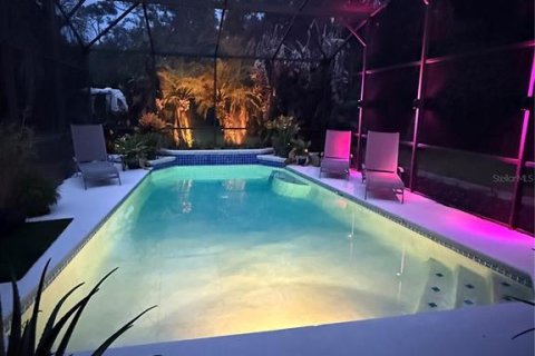 Villa ou maison à vendre à Chuluota, Floride: 4 chambres, 191.66 m2 № 2416356 - photo 18