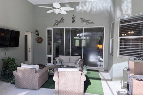 Villa ou maison à vendre à Chuluota, Floride: 4 chambres, 191.66 m2 № 2416356 - photo 20