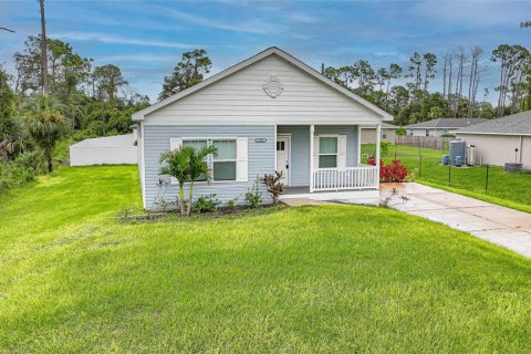 Casa en venta en Port Charlotte, Florida, 3 dormitorios, 144.93 m2 № 1919050 - foto 3
