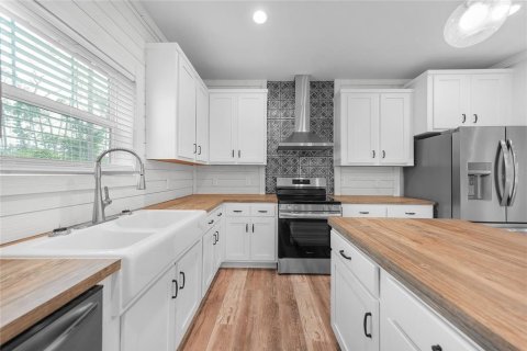 Casa en venta en Port Charlotte, Florida, 3 dormitorios, 144.93 m2 № 1919050 - foto 4