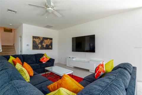 Villa ou maison à vendre à Kissimmee, Floride: 8 chambres, 353.49 m2 № 2347113 - photo 14