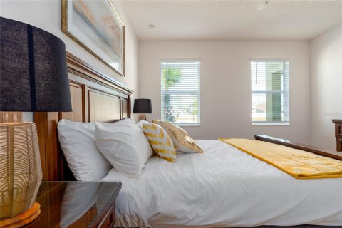 Villa ou maison à vendre à Kissimmee, Floride: 8 chambres, 353.49 m2 № 2347113 - photo 26