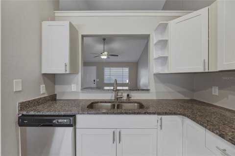 Townhouse in Titusville, Florida 3 bedrooms, 95.69 sq.m. № 2157529 - photo 18