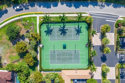 Villa ou maison à louer à Nokomis, Floride: 2 chambres, 170.2 m2 № 2118186 - photo 24
