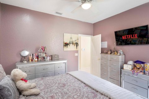 Villa ou maison à vendre à Boynton Beach, Floride: 3 chambres, 199.09 m2 № 2082211 - photo 13