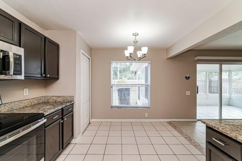 Villa ou maison à louer à Riverview, Floride: 3 chambres, 118.91 m2 № 1820509 - photo 9