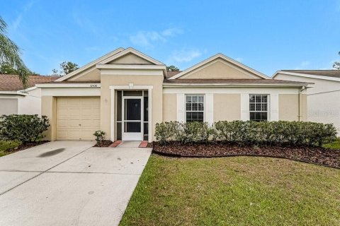 Villa ou maison à louer à Riverview, Floride: 3 chambres, 118.91 m2 № 1820509 - photo 1