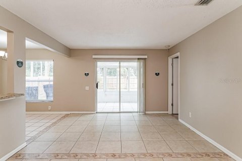 Villa ou maison à louer à Riverview, Floride: 3 chambres, 118.91 m2 № 1820509 - photo 7