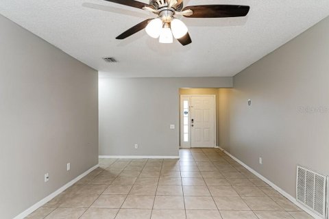 Villa ou maison à louer à Riverview, Floride: 3 chambres, 118.91 m2 № 1820509 - photo 4