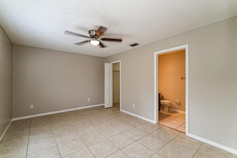 Villa ou maison à louer à Riverview, Floride: 3 chambres, 118.91 m2 № 1820509 - photo 10