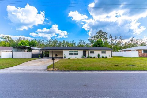 Villa ou maison à vendre à Tavares, Floride: 2 chambres, 129.13 m2 № 2419553 - photo 22