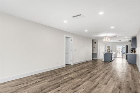 Villa ou maison à vendre à Saint Petersburg, Floride: 2 chambres, 154.22 m2 № 2128338 - photo 20