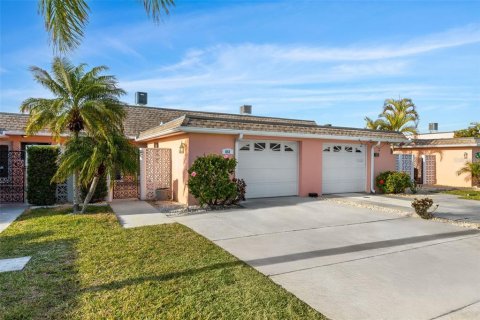 Villa ou maison à vendre à Saint Petersburg, Floride: 2 chambres, 154.22 m2 № 2128338 - photo 3